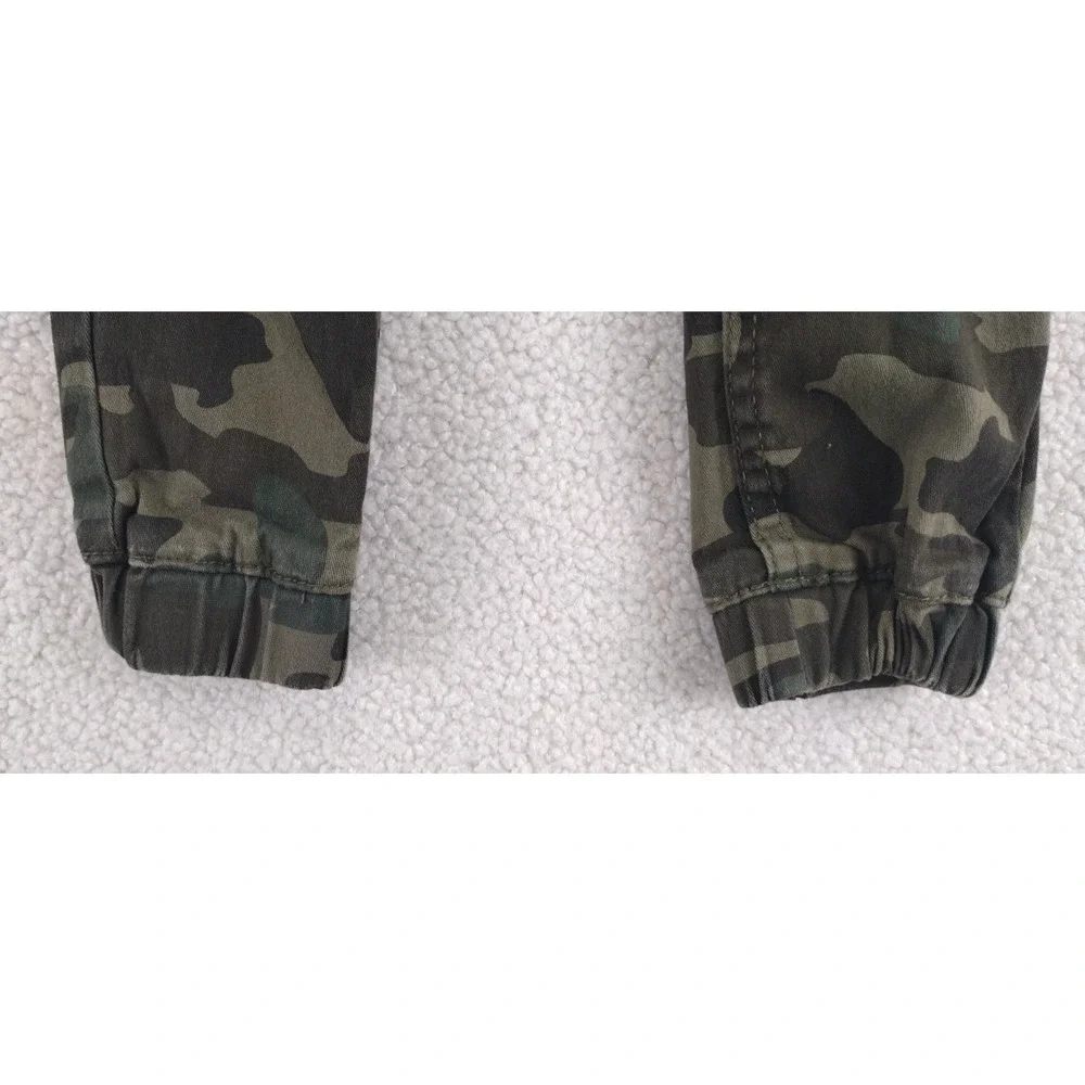Kids Levi's Camouflage Jogger Pants Size 5 Elastic Waist Drawstring‎
